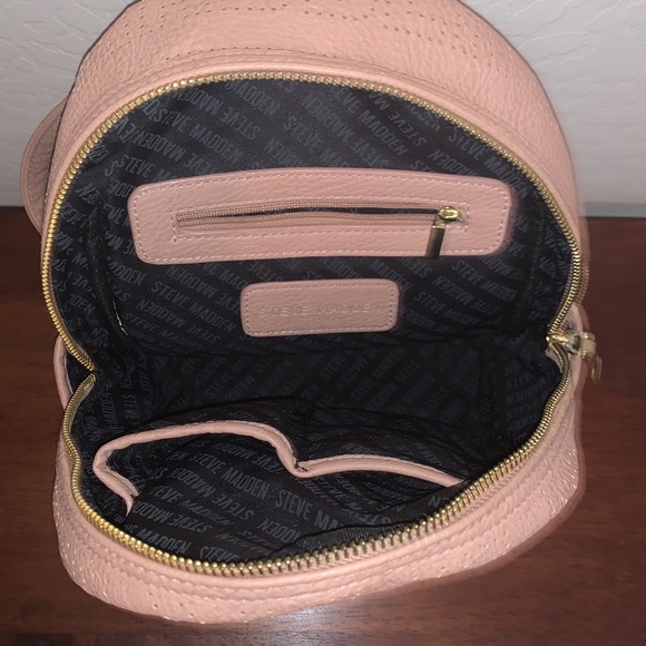 ⭐️❤️HOST PICK❤️⭐️STEVE MADDEN BRAND NEW BACKPACK - Picture 9 of 13